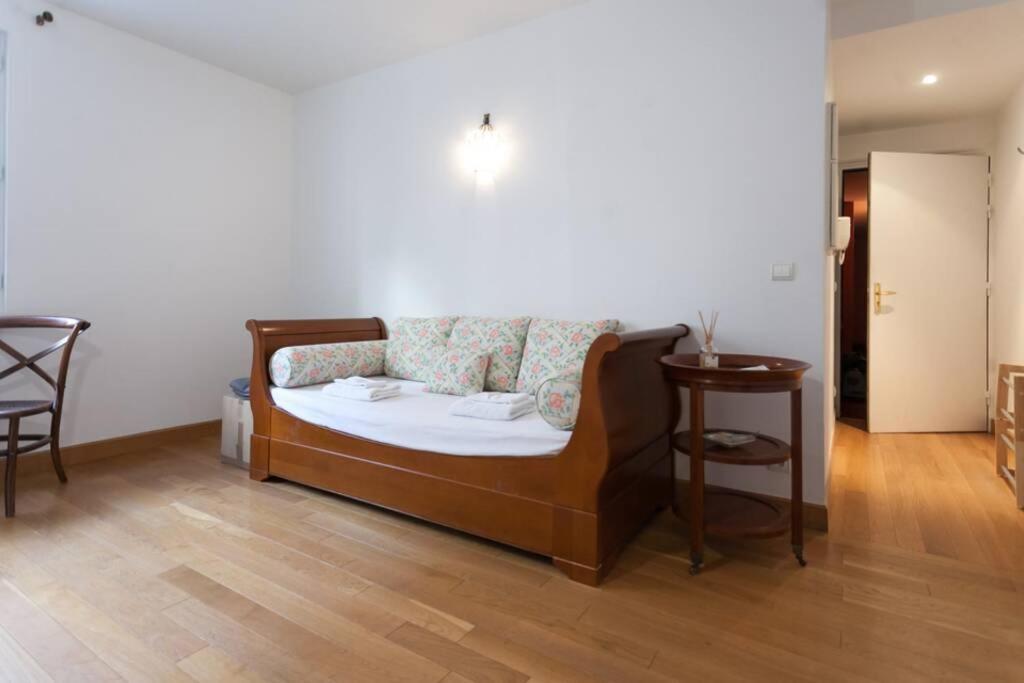 Apartment Nice Studio In The Center Of Capucines *
