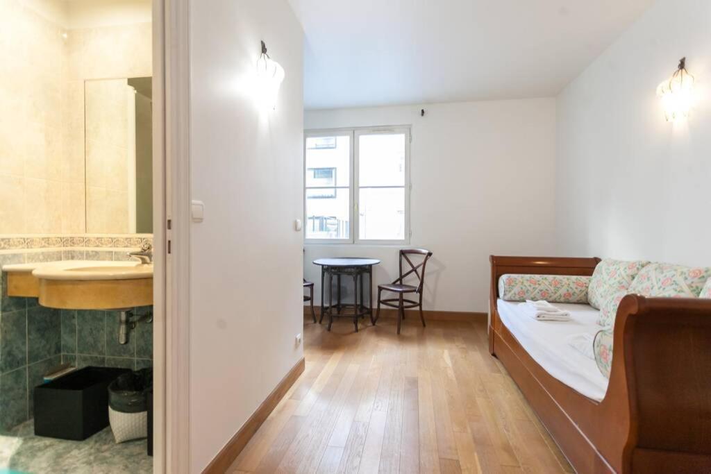 Apartment Nice Studio In The Center Of Capucines