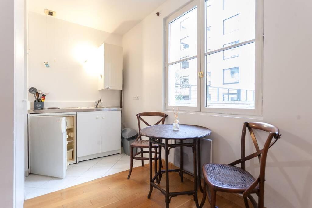 Nice Studio In The Center Of Capucines Paris